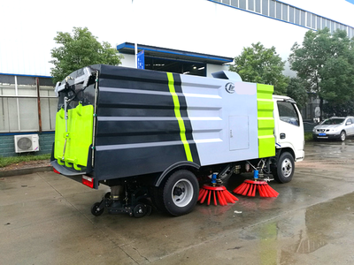 绿色保洁新利器 北京市场电动道路清扫车全面解析